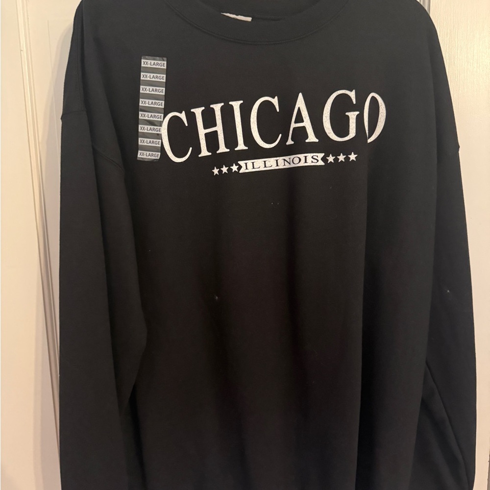 Black Chicago Illinois Sweatshirt